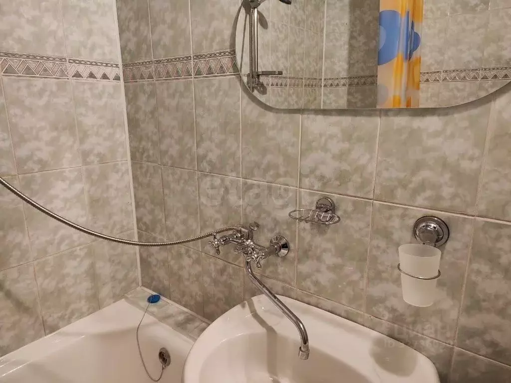 2-к кв. Адыгея, Майкоп ул. Чкалова, 72 (50.7 м) - Фото 1