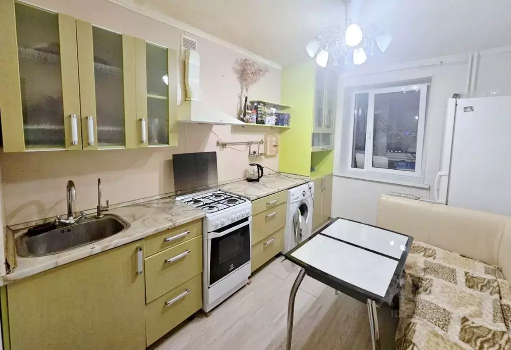 1-к кв. Белгородская область, Белгород Народный бул., 77 (40.3 м) - Фото 1