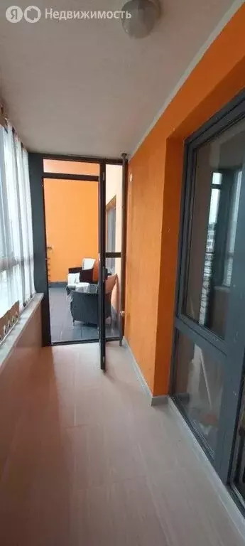 2-комнатная квартира: Тюмень, улица Ю.-Р.Г. Эрвье, 30к4 (60 м) - Фото 1