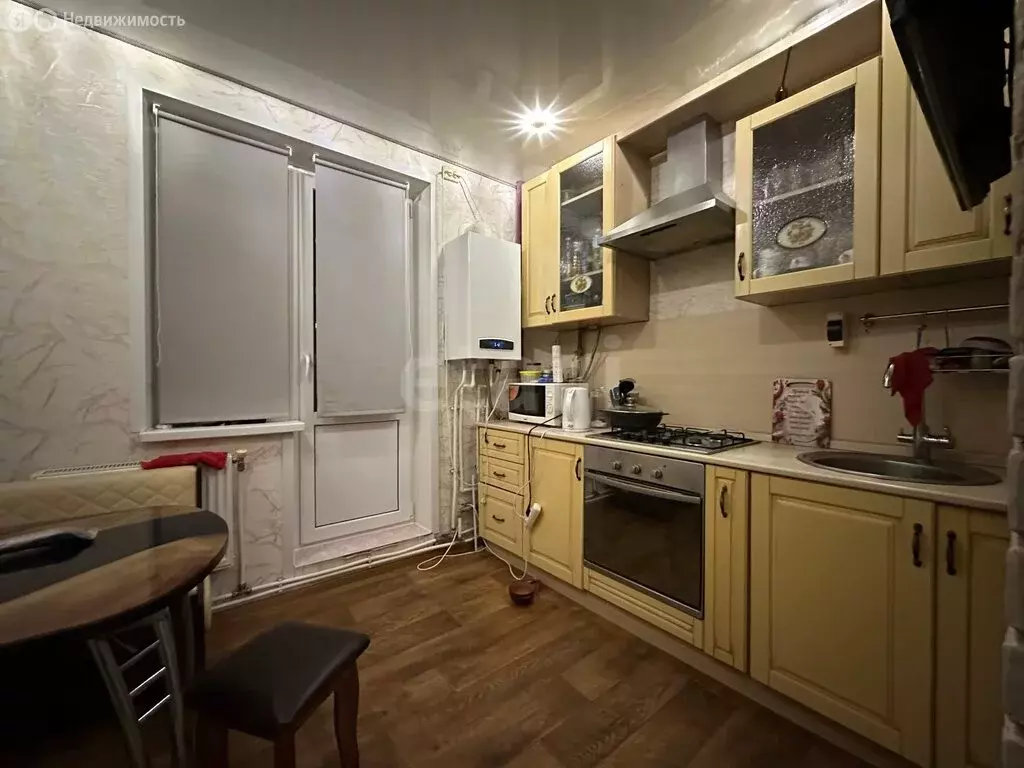 2-комнатная квартира: Белгород, улица Есенина, 50В (58.1 м) - Фото 1