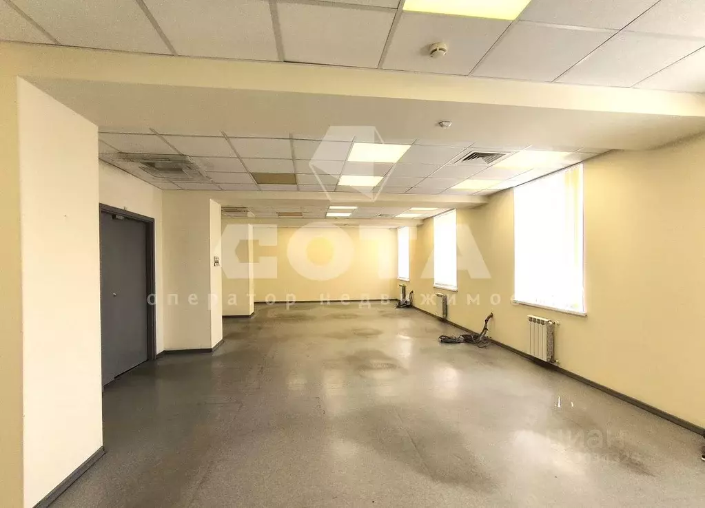 Офис в Омская область, Омск Тарская ул., 14 (160 м) - Фото 1