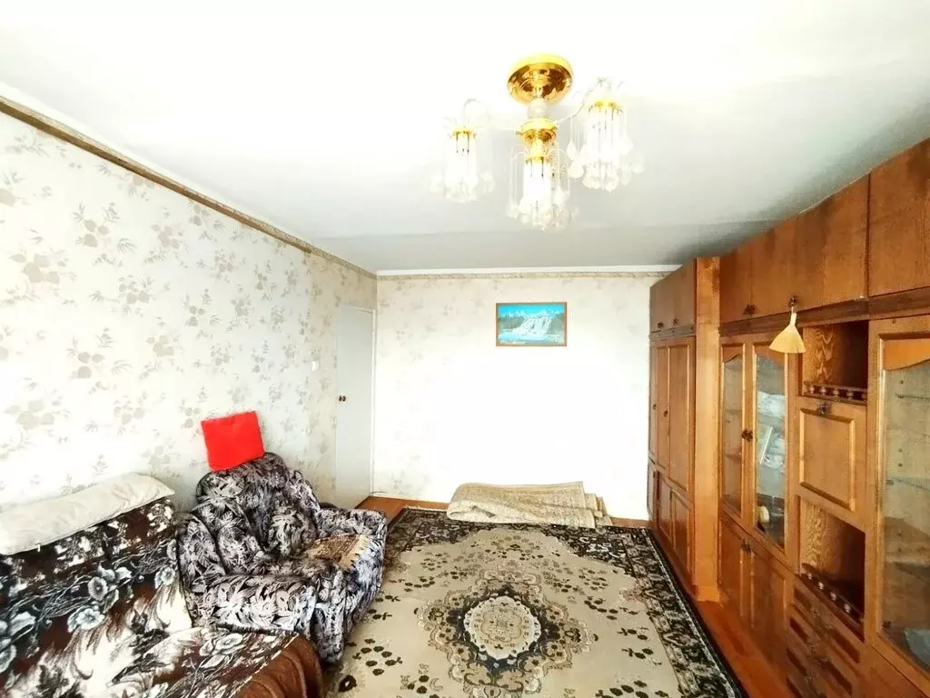 2-комнатная квартира: Полевской, микрорайон Зелёный Бор-1, 4 (49.6 м) - Фото 0