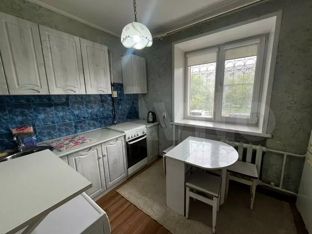 1-к. квартира, 36 м, 1/10 эт. - Фото 1
