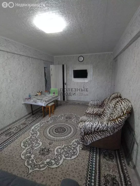 3-комнатная квартира: Ижевск, улица Степана Разина, 50 (50 м) - Фото 2