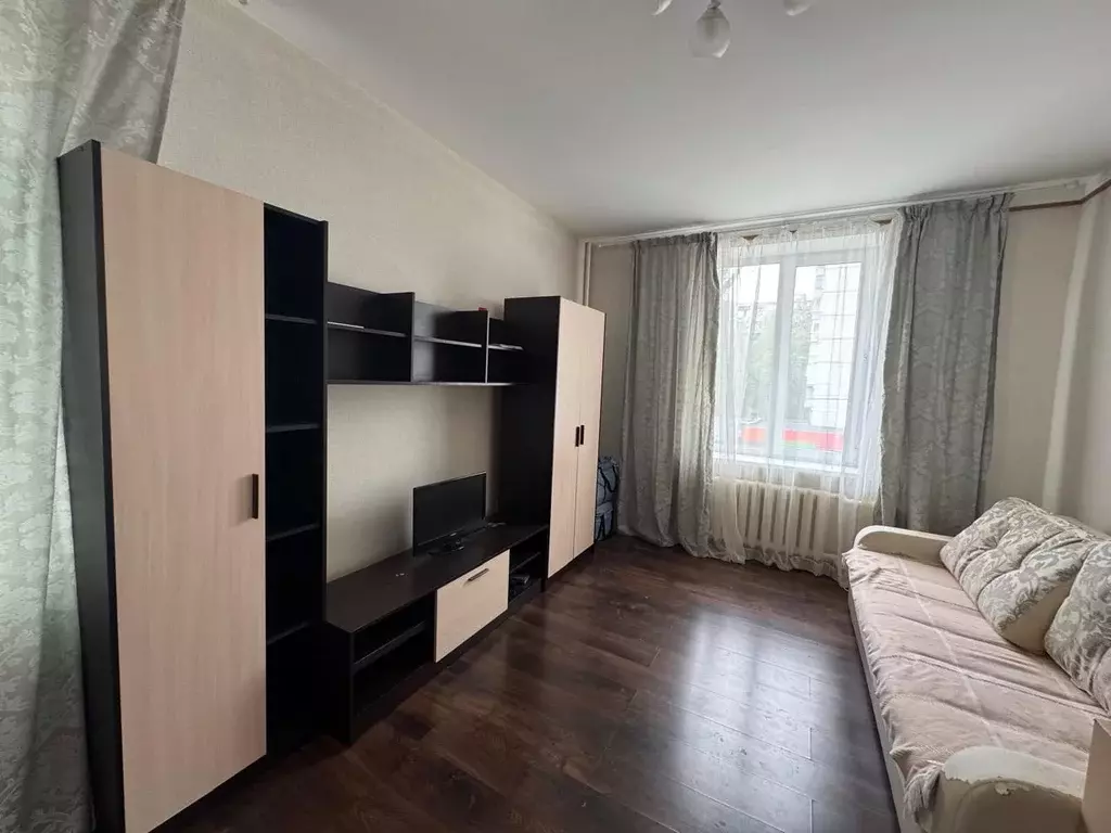 Продается комната в 3-комнатной квартире - Фото 1