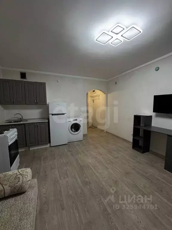 Студия Татарстан, Набережные Челны 65-й комплекс, 21 (27.0 м) - Фото 2