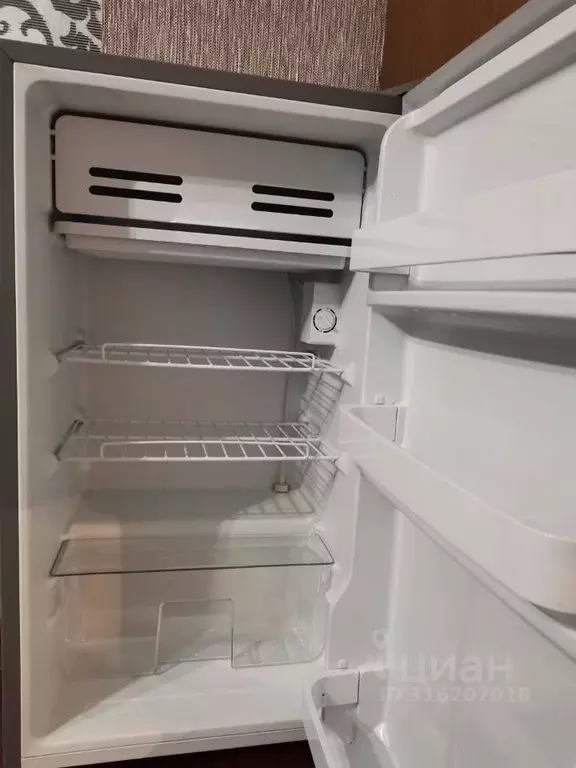 Комната Новосибирская область, Новосибирск ул. Аэропорт, 16 (16.0 м) - Фото 2