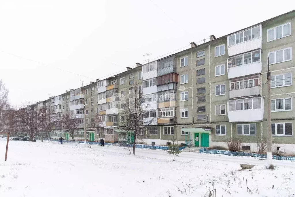 3-комнатная квартира: Златоуст, 3-й микрорайон проспекта имени Ю.А. ... - Фото 2