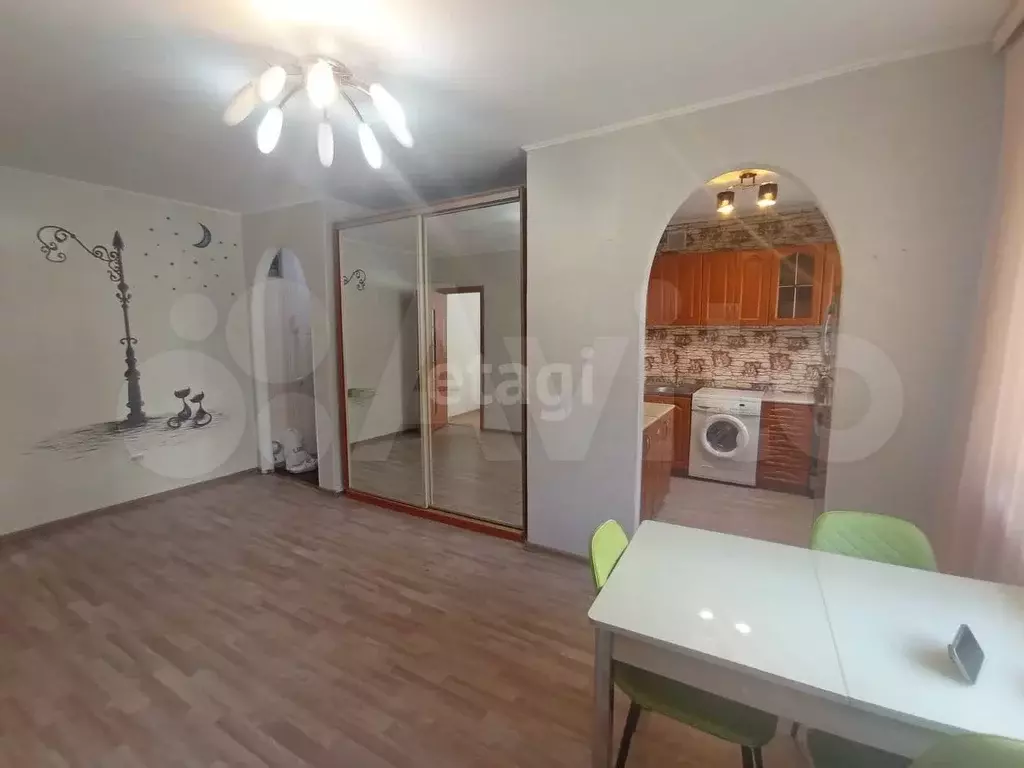 2-к. квартира, 42 м, 1/5 эт. - Фото 0
