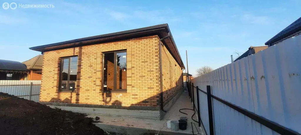 Дом в Новотитаровская, Почтовая улица (115 м) - Фото 2