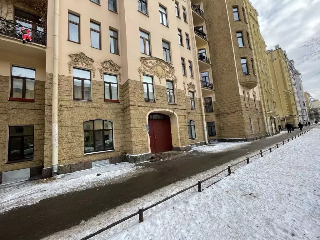 Офис в Санкт-Петербург 18-я Васильевского острова линия, 23 (56 м) - Фото 0