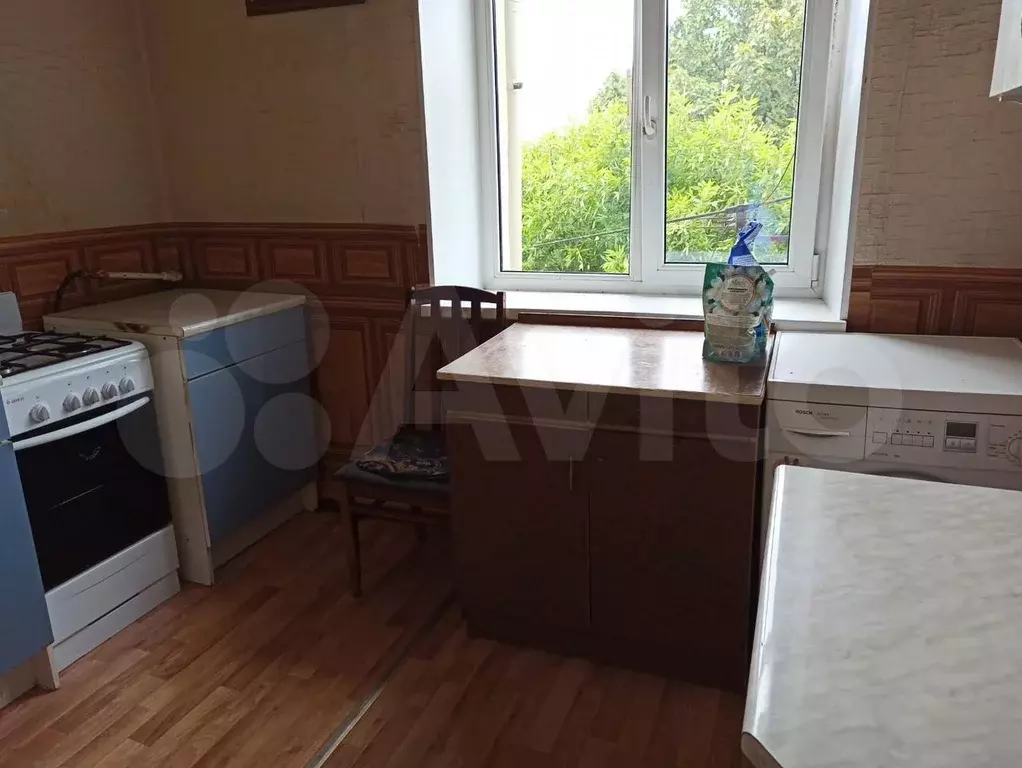 Комната 17 м в 4-к., 5/5 эт. - Фото 1
