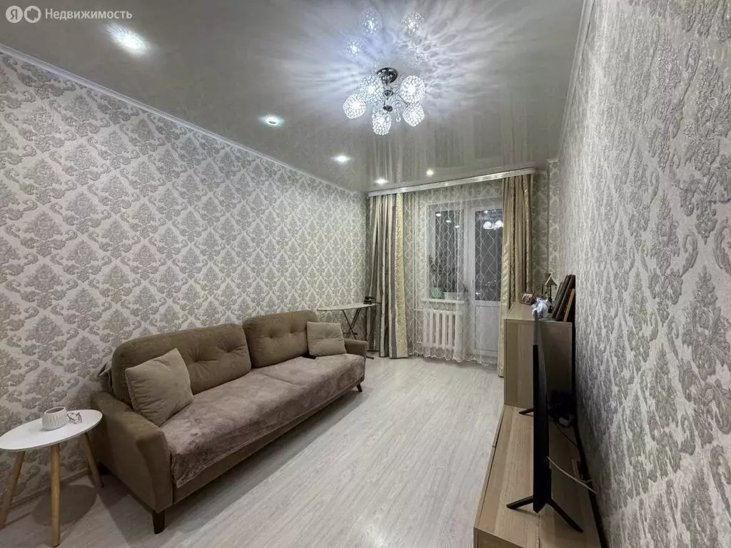 3-комнатная квартира: Уфа, улица Менделеева, 10 (91.2 м) - Фото 1