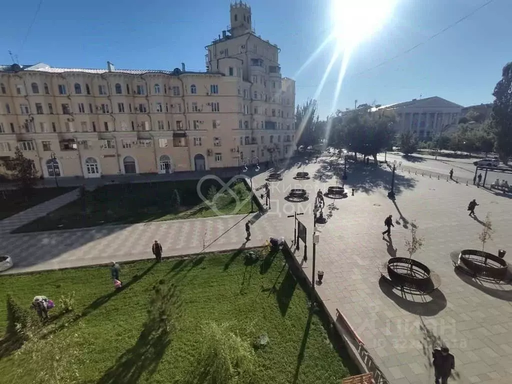 1-к кв. Волгоградская область, Волгоград ул. Дзержинского, 22 (42.0 м) - Фото 1