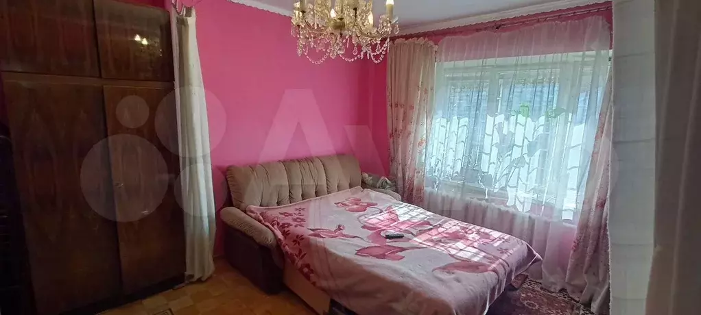 Комната 18 м в 2-к., 1/1 эт. - Фото 0