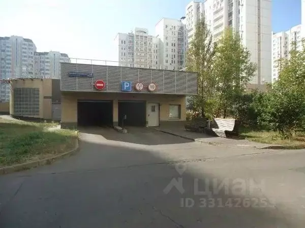 Гараж в Москва Большая Марфинская ул., 4к3с1 (15 м) - Фото 2