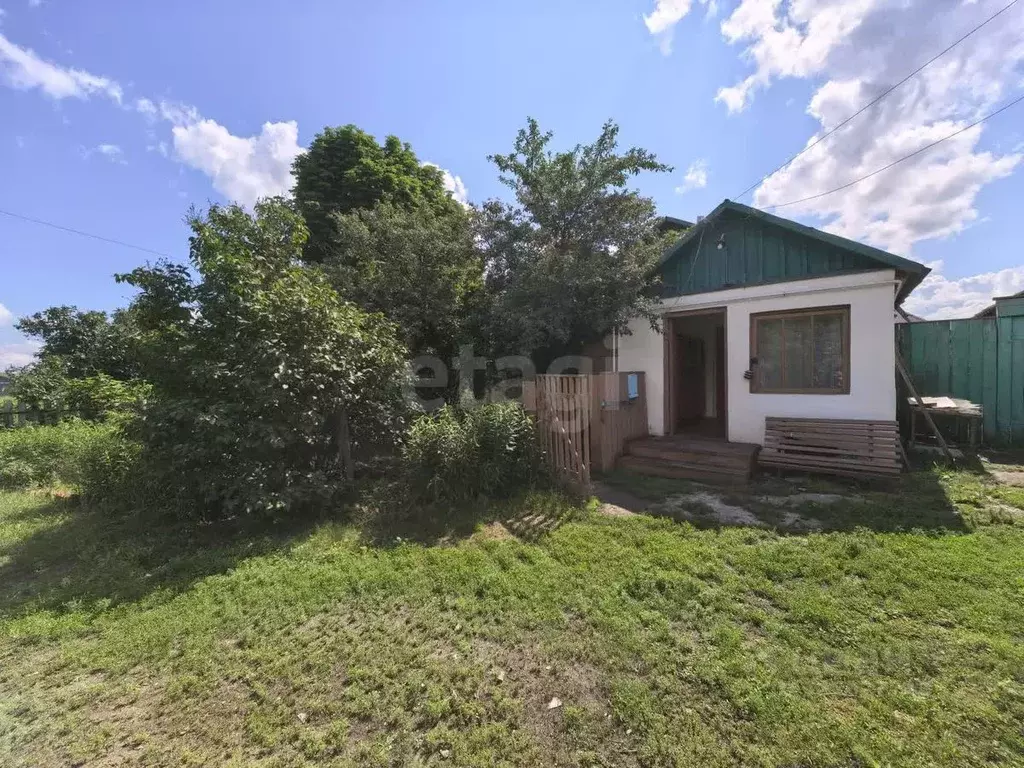 Дом в Тамбовская область, Знаменский муниципальный округ, с. Сухотинка ... - Фото 2