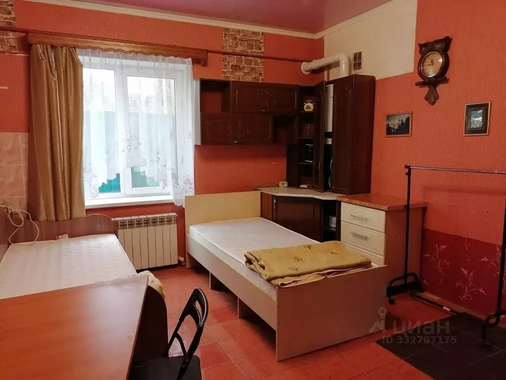 Дом в Краснодарский край, Северская ст-ца ул. Петровского (120 м) - Фото 1