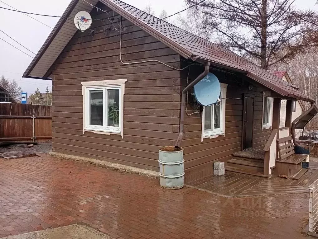 Дом в Красноярский край, Красноярск ул. 14-я Беловежская, 118 (55 м) - Фото 1