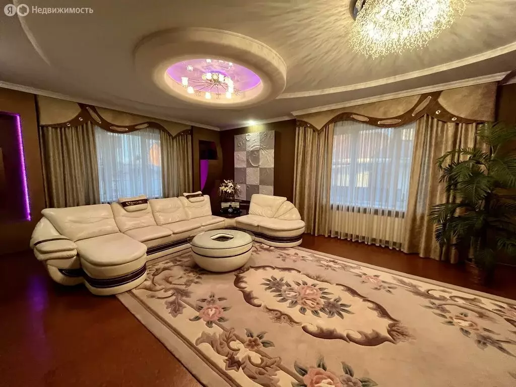 Дом в Гулькевичи, Красная улица (513.1 м) - Фото 1