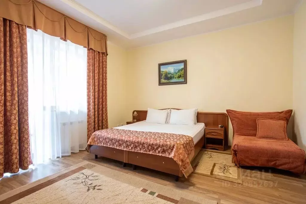Комната Краснодарский край, Геленджик ул. Радужная, 19 - Фото 1