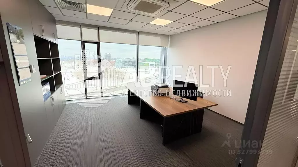 Офис в Московская область, Одинцовский городской округ, Новоивановское ... - Фото 1