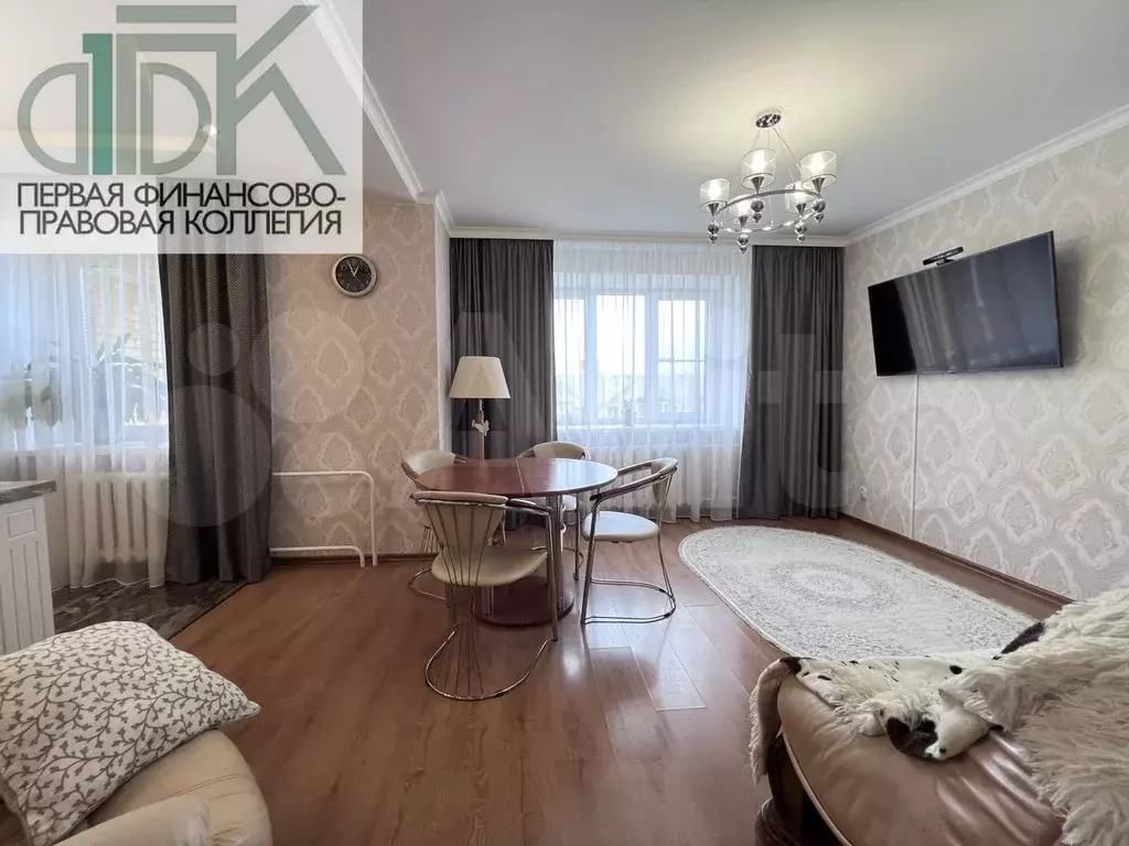 3-к. квартира, 110 м, 5/5 эт. - Фото 1