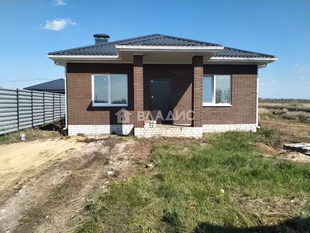 Дом в Воронежская область, Новоусманский район, Никольское с/пос, пос. ... - Фото 1