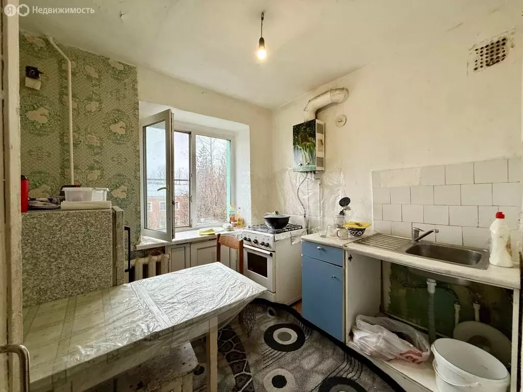 3-комнатная квартира: Тульская область, рабочий посёлок Новогуровский, ... - Фото 1