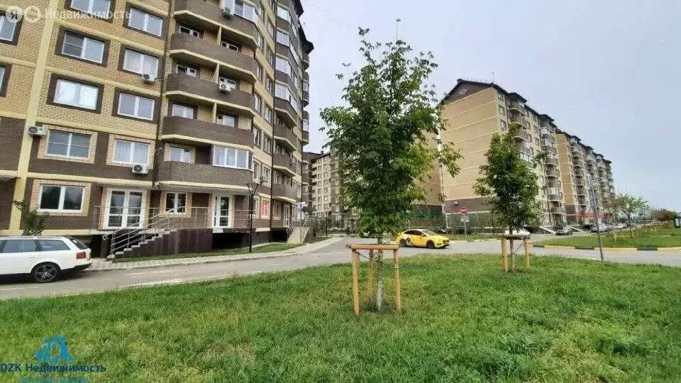 1-комнатная квартира: Краснодар, улица Лётчика Позднякова, 2 (37 м) - Фото 2