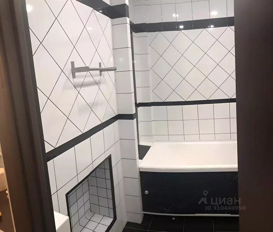 2-к кв. Бурятия, Улан-Удэ ул. Терешковой, 20А (42.0 м) - Фото 1