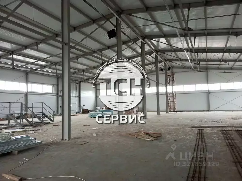 Склад в Московская область, Ленинский городской округ, пос. Петровское ... - Фото 1