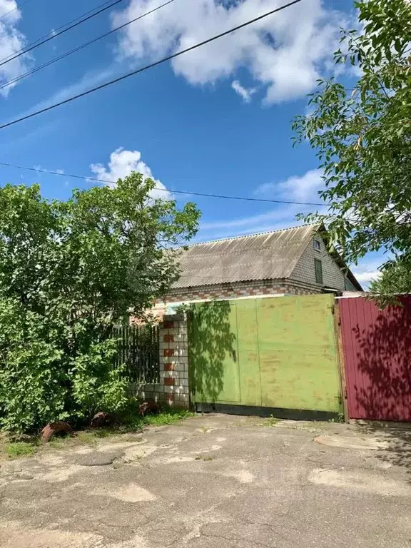 Дом в Брянская область, Клинцы Брянская ул. (74 м) - Фото 2