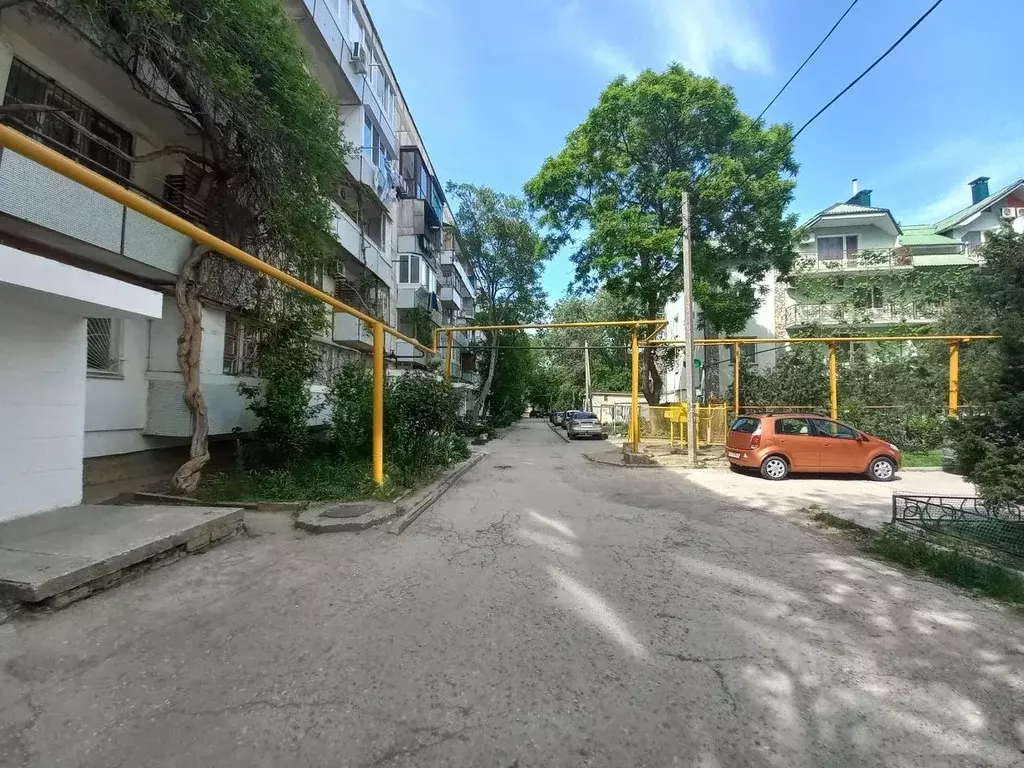 3-к кв. Крым, Феодосия ул. Чкалова, 64 (72.3 м) - Фото 1