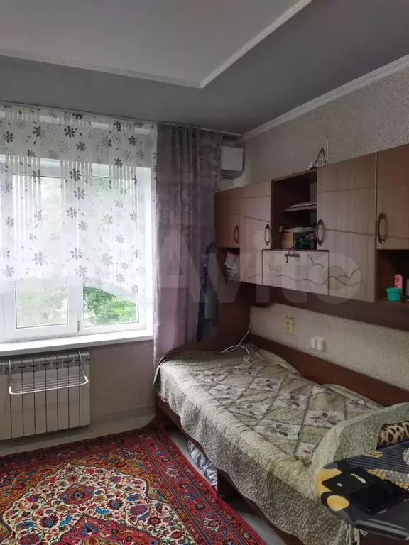 Комната 18 м в 7-к., 2/5 эт. - Фото 1