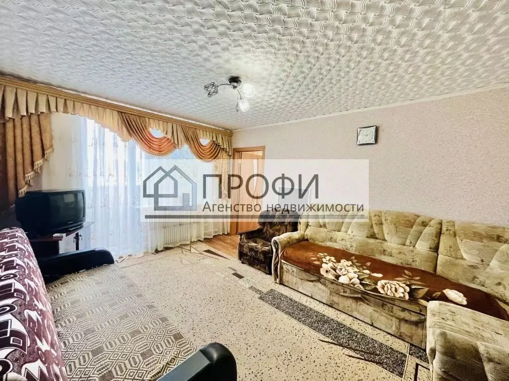 2-к кв. Белгородская область, Новый Оскол Дорожная ул., 4 (36.2 м) - Фото 0