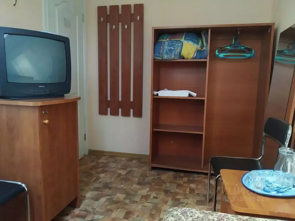 Комната Крым, Алушта ул. Октябрьская, 5 (11.0 м) - Фото 1