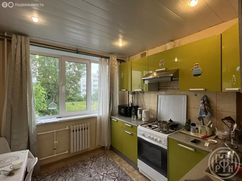 3-комнатная квартира: Луга, улица Кингисеппа, 7 (74 м) - Фото 2