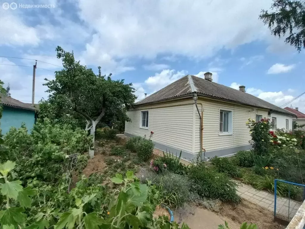 Дом в посёлок Виноградный, Молодёжная улица, 9 (70 м) - Фото 1
