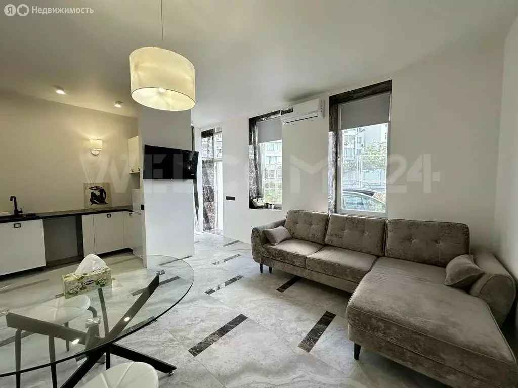 1-комнатная квартира: Евпатория, проспект Победы, 4 (39 м) - Фото 2