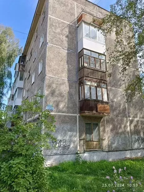 3-к. квартира, 60 м, 2/5 эт. - Фото 0