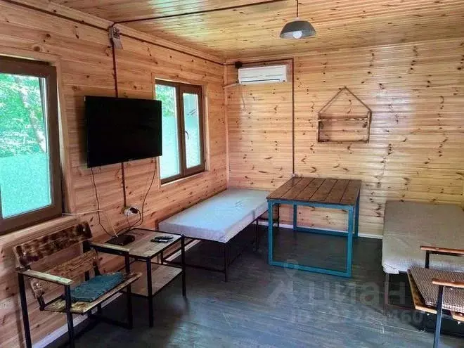 Дом в Чеченская республика, Шатойский район, Нихалойское с/пос, с. ... - Фото 1