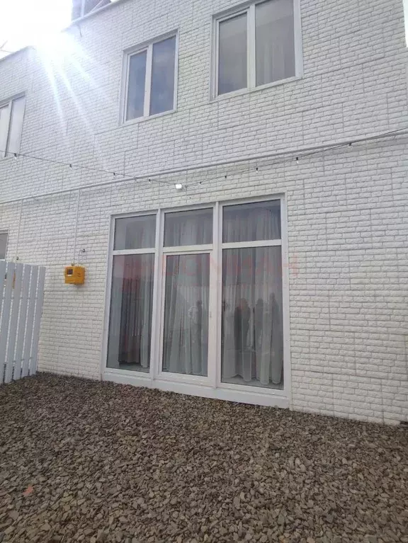 Таунхаус в Ростовская область, Новочеркасск ул. Никольского, 4 (110 м) - Фото 1
