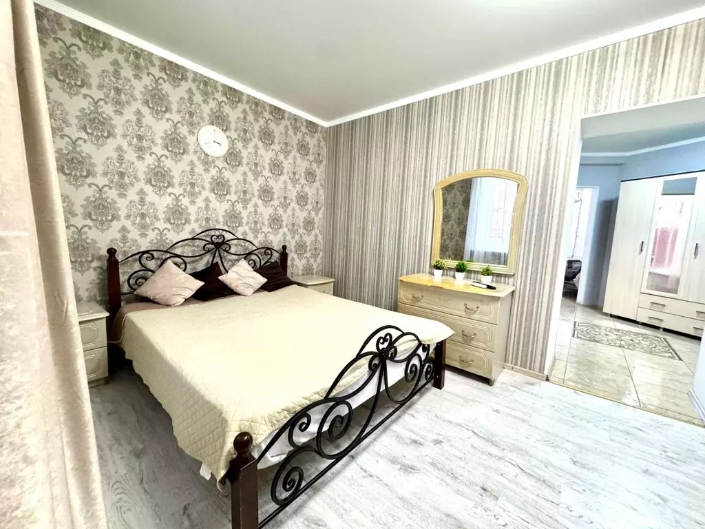 1-к кв. Астраханская область, Астрахань ул. Куликова, 67В (50.0 м) - Фото 1