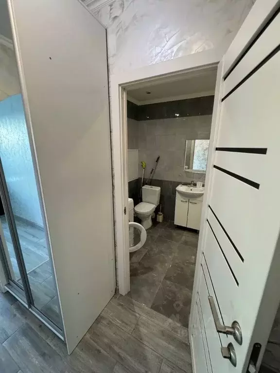 1-к кв. Московская область, Люберцы Инициативная ул., 7В (25.0 м) - Фото 2