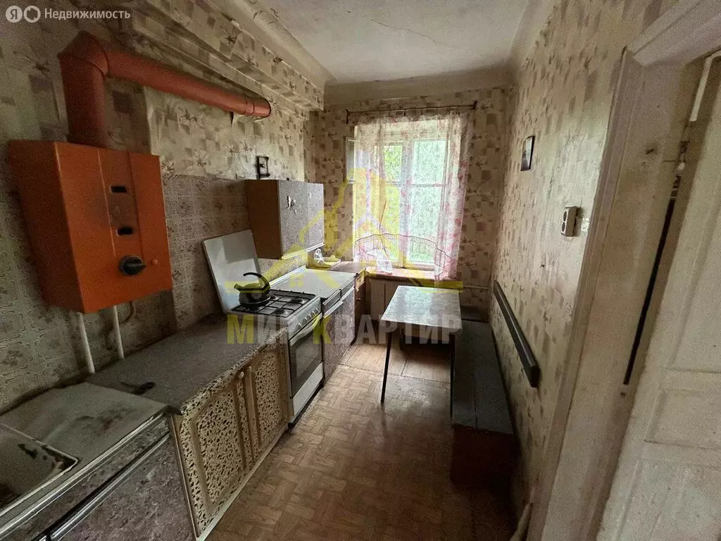 3-комнатная квартира: Орск, микрорайон Новый город, улица Горького, 36 ... - Фото 1