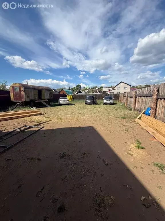 Дом в село Нижний Саянтуй, Подгорная улица (150 м) - Фото 2