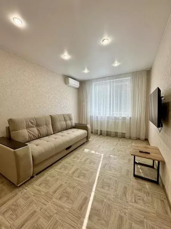 1-к кв. Саратовская область, Саратов Новоузенская ул., 89к1 (49.0 м) - Фото 0