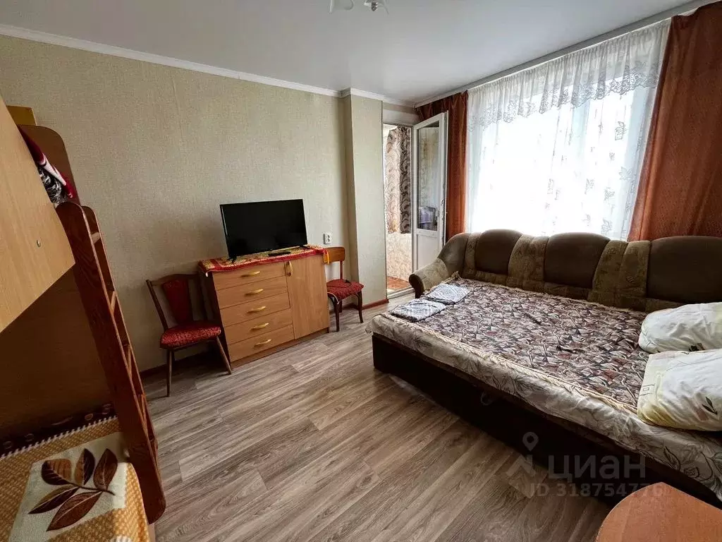 1-к кв. Крым, Феодосия ул. Дружбы, 30А (40.0 м) - Фото 0