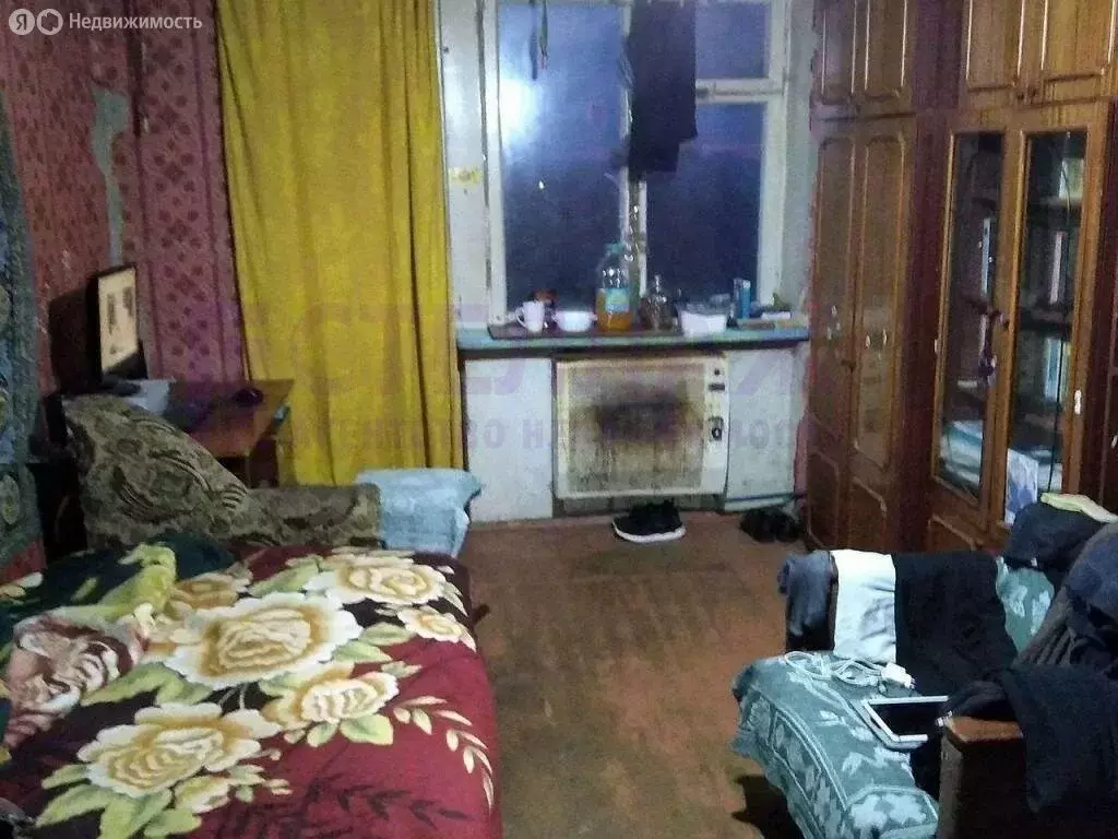 3-комнатная квартира: Кировское, Новая улица, 9 (48 м) - Фото 1